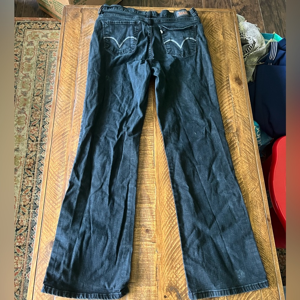 Levi’s Perfectly Slimming / 512 Bootcut